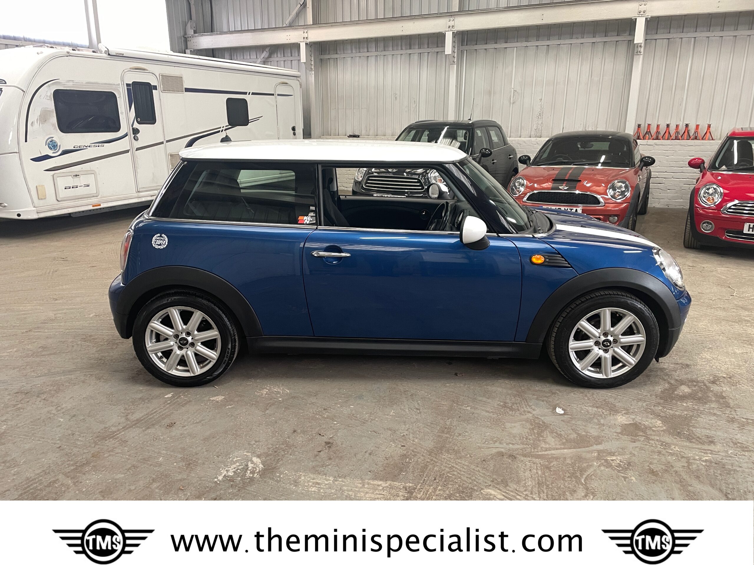 SOLD - 2007 MINI Cooper Automatic in Lightning blue - SOLD - The