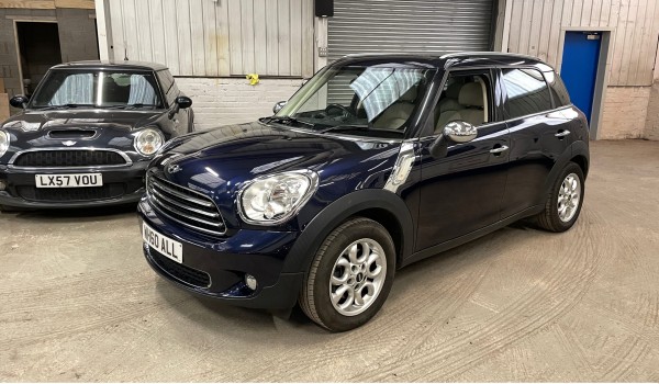 SOLD – MINI Countryman ONE with Pepper Pack, full leather and  Pano Sunroof